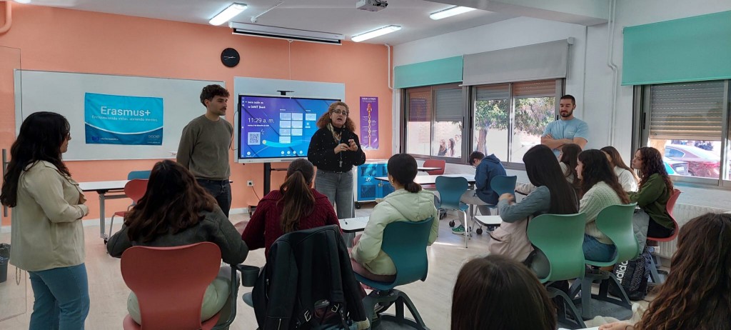 WhatsApp Image 2025-12-10 at 21.14.36